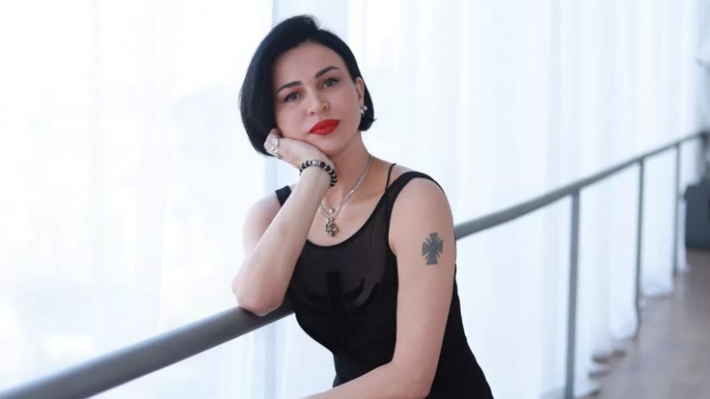 "ბავშვთა სახლიდან ავიყვანე 2 ბავშვი, ერთი სამეგრელოდან ჩამოვიდა, დედამისი ვერ ქირაობს ბინას და ჩემთან ცხოვრობს... ერთი დიდი, ლამაზი ოჯახი ვართ" - თეა დარჩია